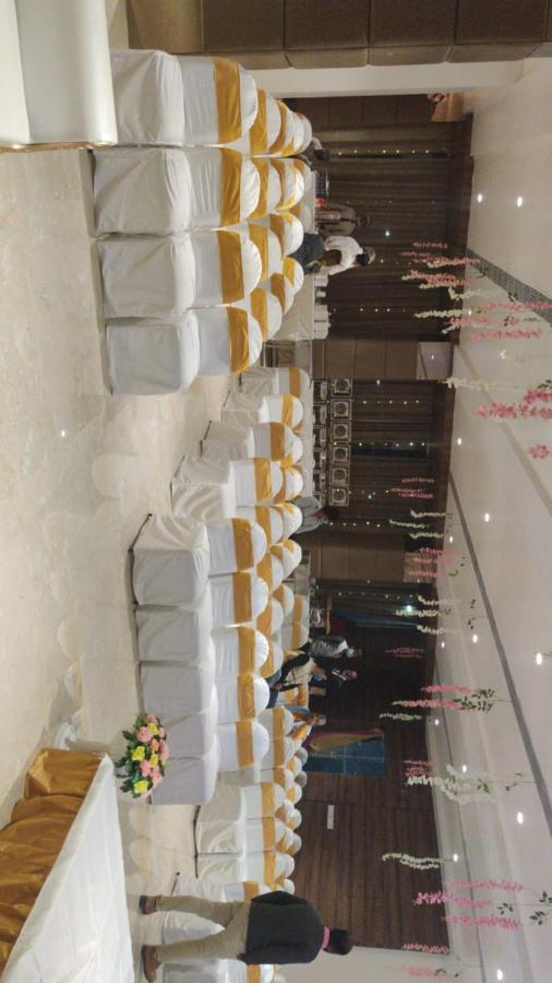 Hotel Poseidon Inn Lucknow Exterior foto